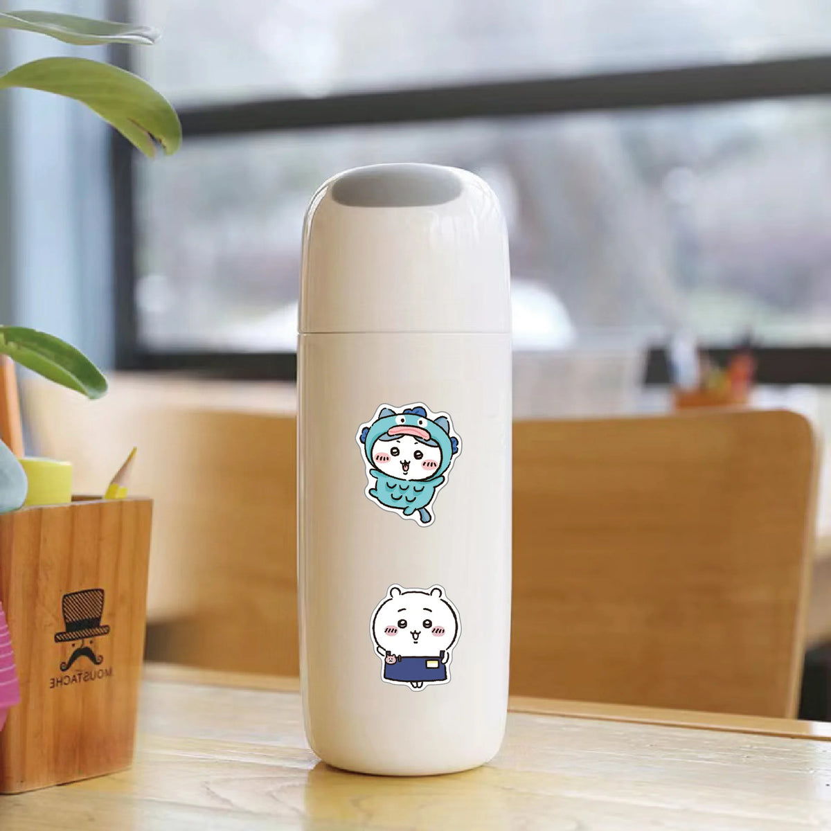 100PCS Kawaii Chiikawa Cartoon Stickers - Cute Graffiti Decals for Desks, Laptops, Scrapbooks, Luggage, and Stationery