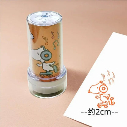 Snoopy Cartoon Photo-Sensitive Round Seal Toy – Cute Portable Reward Gift for Kids