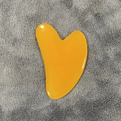 Heart Shape Beeswax Gua Sha Massage Tool – SPA Scraping Face Massager & Acupuncture Guasha Board
