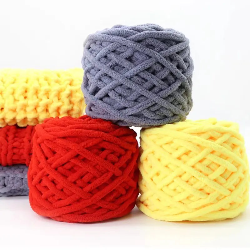 QJH Chunky Blanket Yarn – Luxury Thick Polyester Jumbo Knitting & Crochet Yarn for Blankets & Pillows, 100g Ball