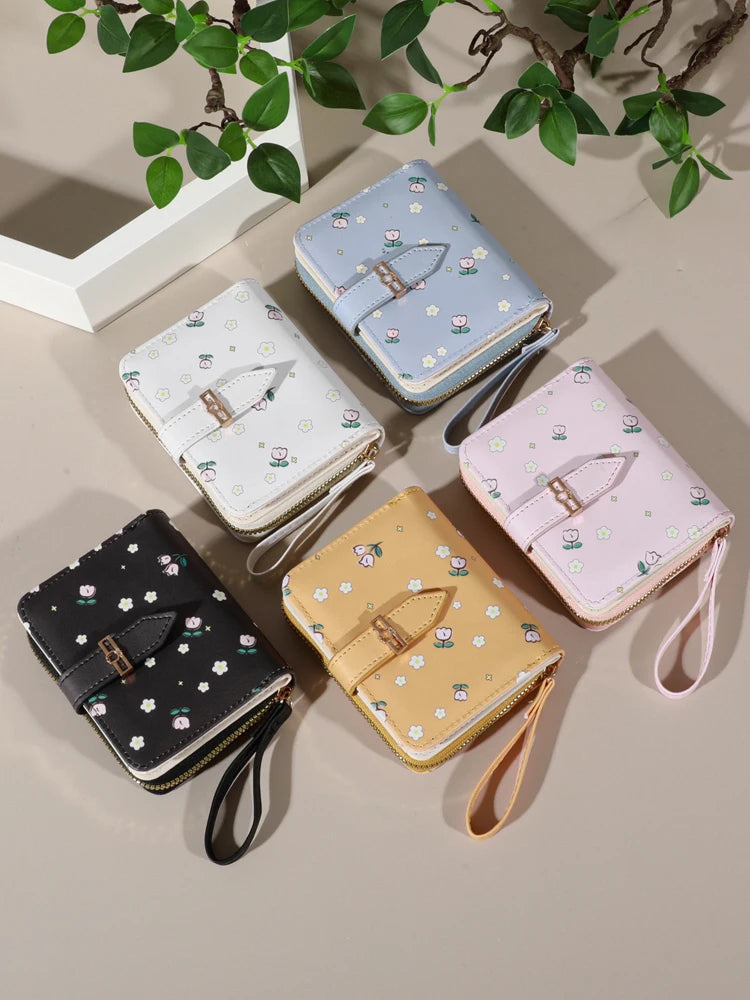 Flower Patterned Credit Card Holder – Small Zipper Card Case Wallet for Women & Men, Handheld and Compact