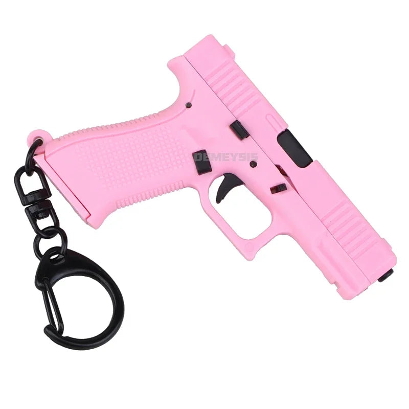 Mini G45 Pistol Keychain – Tactical Gun-Shaped Portable Keyring Toy