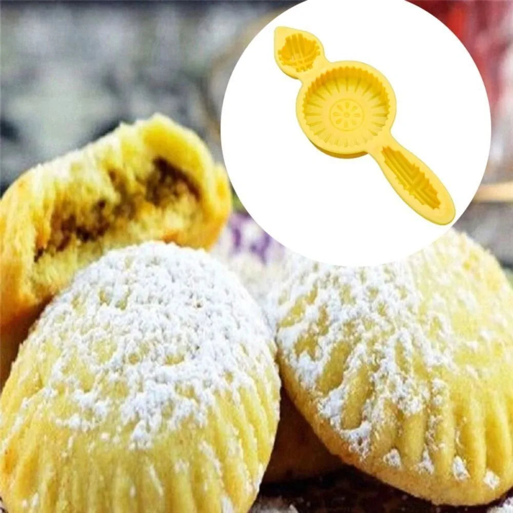 Yellow Plastic Maamoul Cookie Mold – Portable Baking Tool for Chocolate, Rice Balls & Middle Eastern Pastry Making