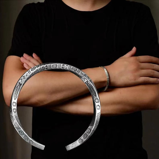 Vintage Silver Fish Sleeve Bracelet – Unisex Twist Armband for Small Hands, Casual Boho Fashion Jewelry