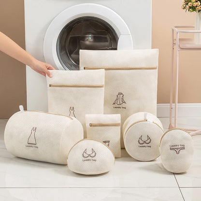 7Pcs Fine Mesh Laundry Bag Set – Embroidery Print Washing Pouches for Clothes, Household Washing Machine Bags