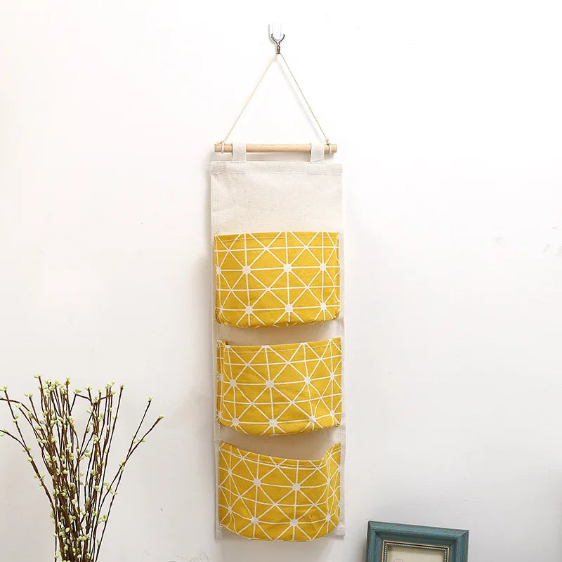 3-Pocket Hanging Wall Organizer — Waterproof Closet Storage Bag with Bear & Flamingo Design for Home Decor and Sundries