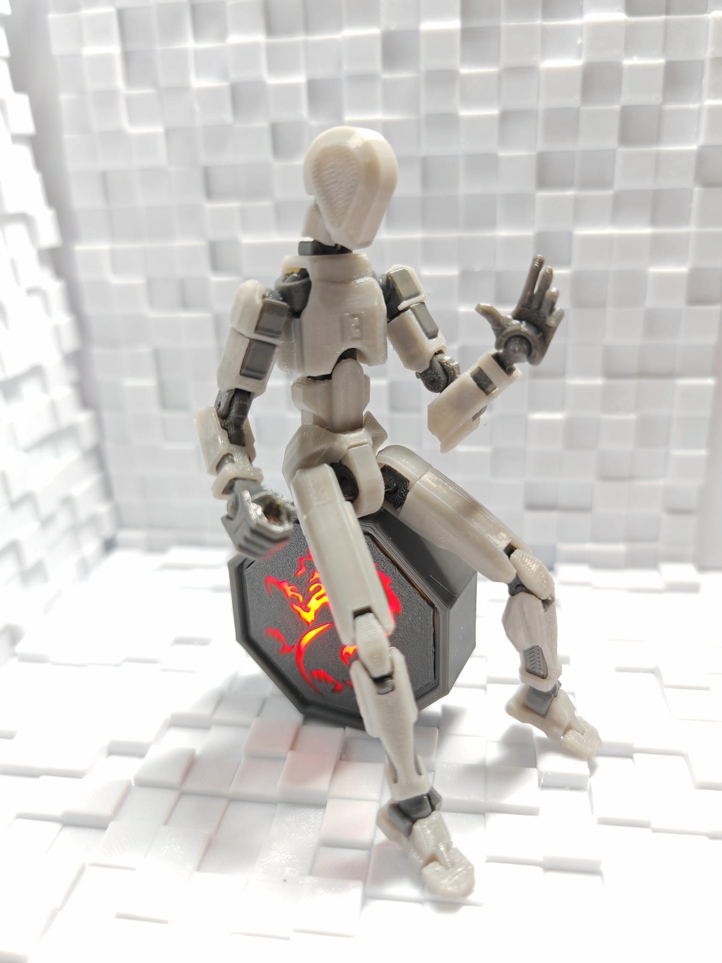 Titan 13 Action Figures – 3D Printed Multi-Jointed Movable Lucky 13 & Nova 13 Collectibles