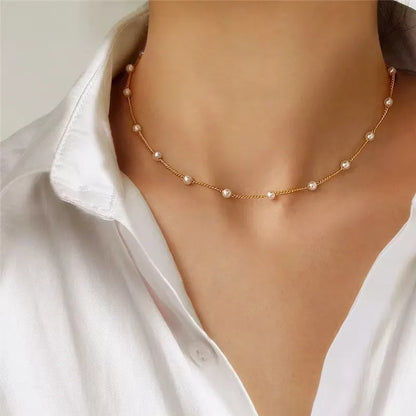 Women’s Gothic Pearl Beaded Lace Necklace – Gold Pendant Collar Jewelry Accessory for Girls