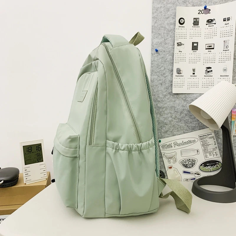 JOYPESSIE Waterproof Teenage Bookbag - Fashionable Nylon Rucksack for Girls, Women's Shoulder Bag, Ideal for High School, Black Mochila