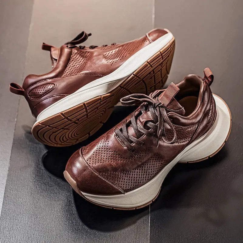 British Style Men's Leather Casual Shoes - Lightweight Retro Outdoor Sneakers for Winter & Everyday Wear
