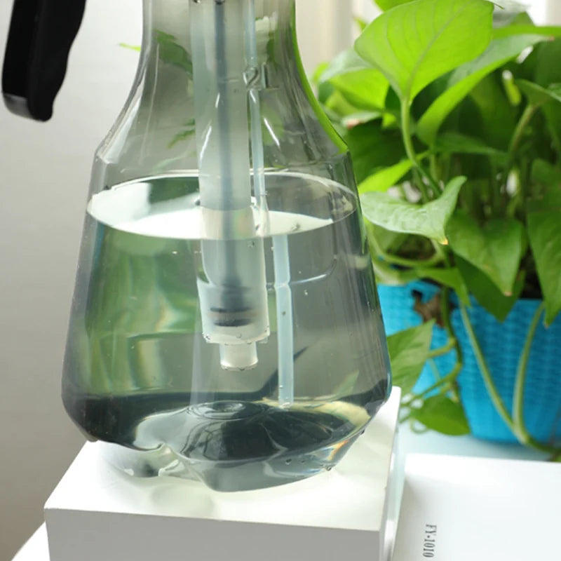 Column Pattern Flower Watering Pot with Air Pressure Spray Nozzle - Perfect for Precise Garden Watering and Irrigation