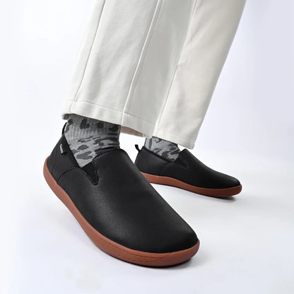 Oiaano Men's Wide Toe Minimalist Leather Slip-On Loafers – Comfortable Casual Driving Office Shoes Black