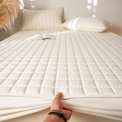 Waterproof Antimicrobial Mattress Cover – Hypoallergenic Noiseless Fitted Sheet Protector Solid Color
