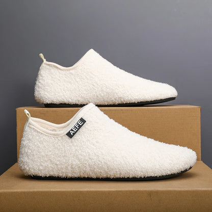 Men’s Fuzzy Winter Slippers – Warm Indoor House Shoes with Soft Cushioning & Arch Support
