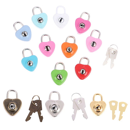 Vintage Heart-Shaped Metal Mini Padlock – Key Lock for Bags, Suitcases, and Luggage Boxes with Key