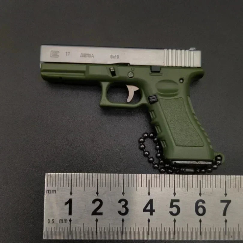 Metal Mini Tactical Keychain - 1:3 G17 Tiny Pendant, Decorative Ornament & Birthday Gift for Men