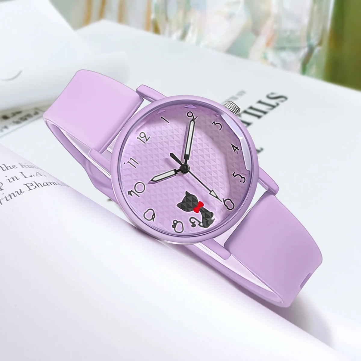 Women’s Casual Quartz Watch – Silicone Strap Wristwatch Gift for Ladies