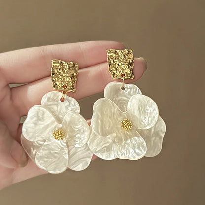 Vintage Acrylic Flower Dangle Earrings – Luxury Alloy Pendant Jewelry for Women