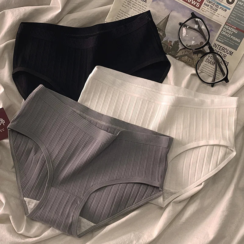 3 Pcs Women’s Cotton Panties Set - Breathable Mid-Waist Solid Color Briefs Soft Female Underwear Lingerie