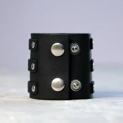 Vintage Leather Cuff Bracelet - Gothic Punk Adjustable Wristband with Concealed Buckle, Men's Metal Armband Jewelry
