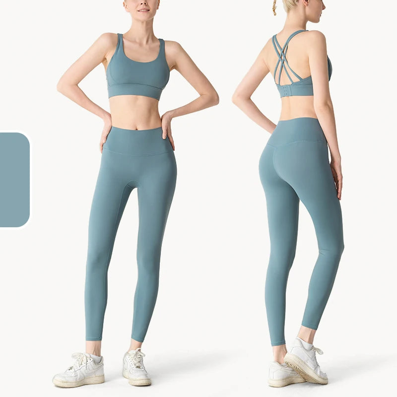 2-Piece Women’s Yoga Tracksuit – Athletic Pilates Fitness Set with Push-Up Sports Bra & Leggings for Gym Workouts