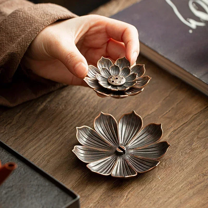 Bronze Lotus Backflow Incense Burner - Elegant Stick and Coil Holder for Home Decor and Buddhism Decoration