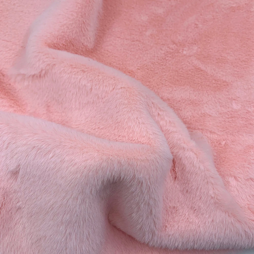 Sewbato Super Soft Artificial Rabbit Fur Fabric – 50x50cm Plush DIY Garment & Craft Material