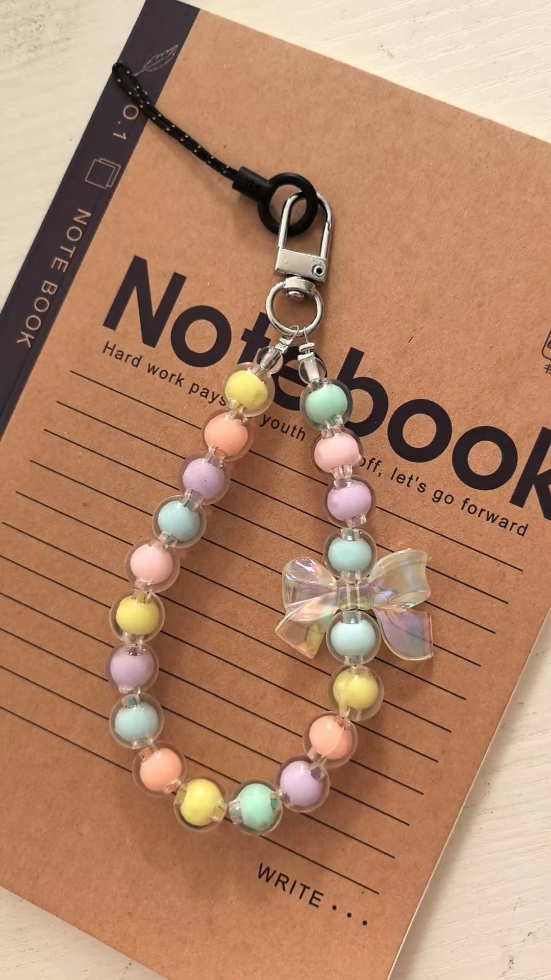 Colorful Macaron Beaded Phone Lanyard Wrist Strap – Anti-Lost Short Handheld Mobile Phone Chain Pendant for Women