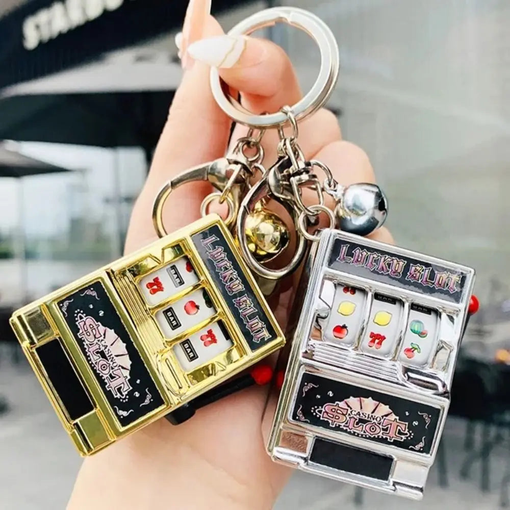 Mini Slot Machine Keychain – Creative Arcade Lucky Jackpot Toy for Fun & Stress Relief