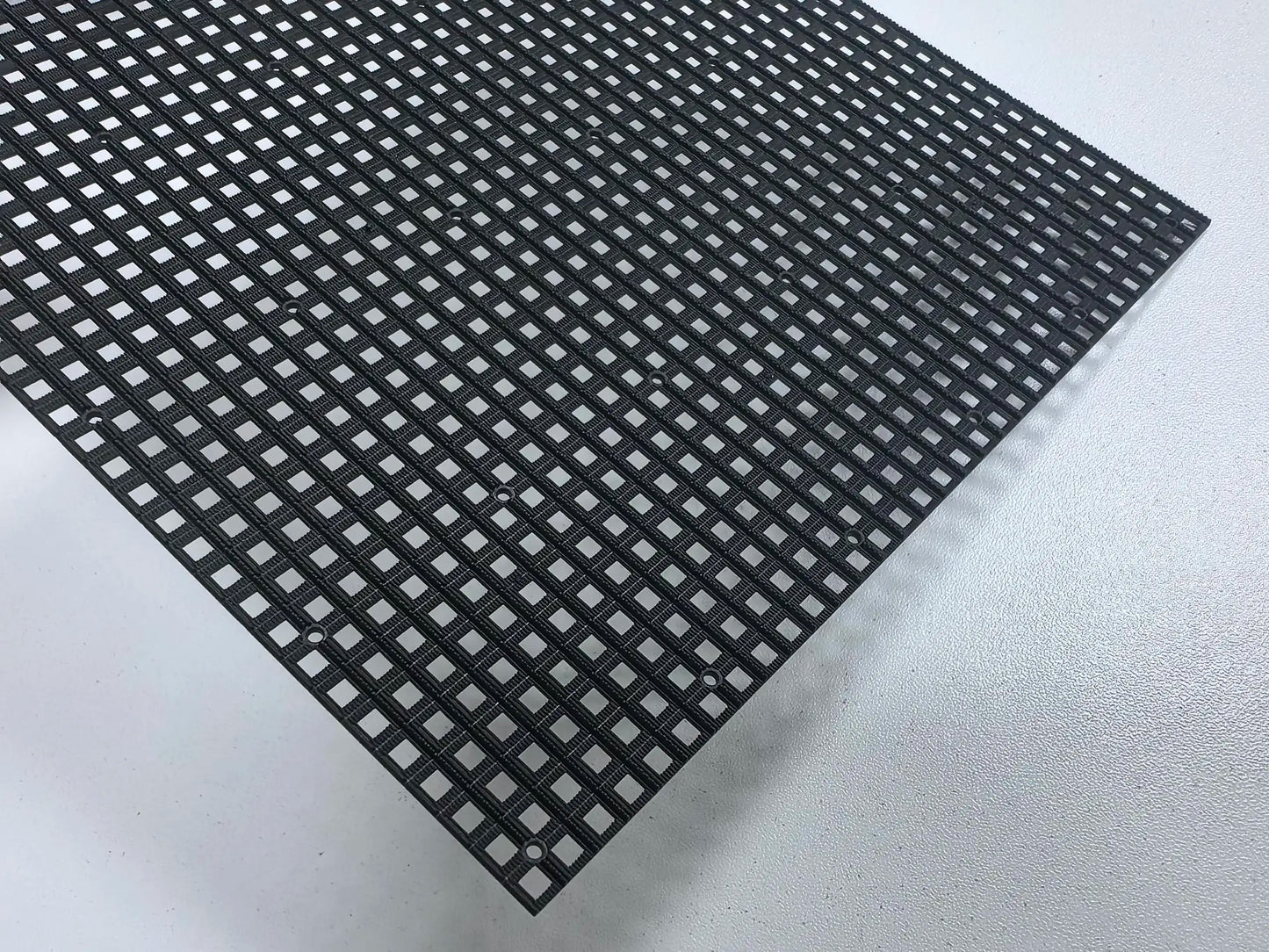 P3 Indoor Full-Color LED Display Module - SMD2121 64×32 Pixel LED Panel for Signage