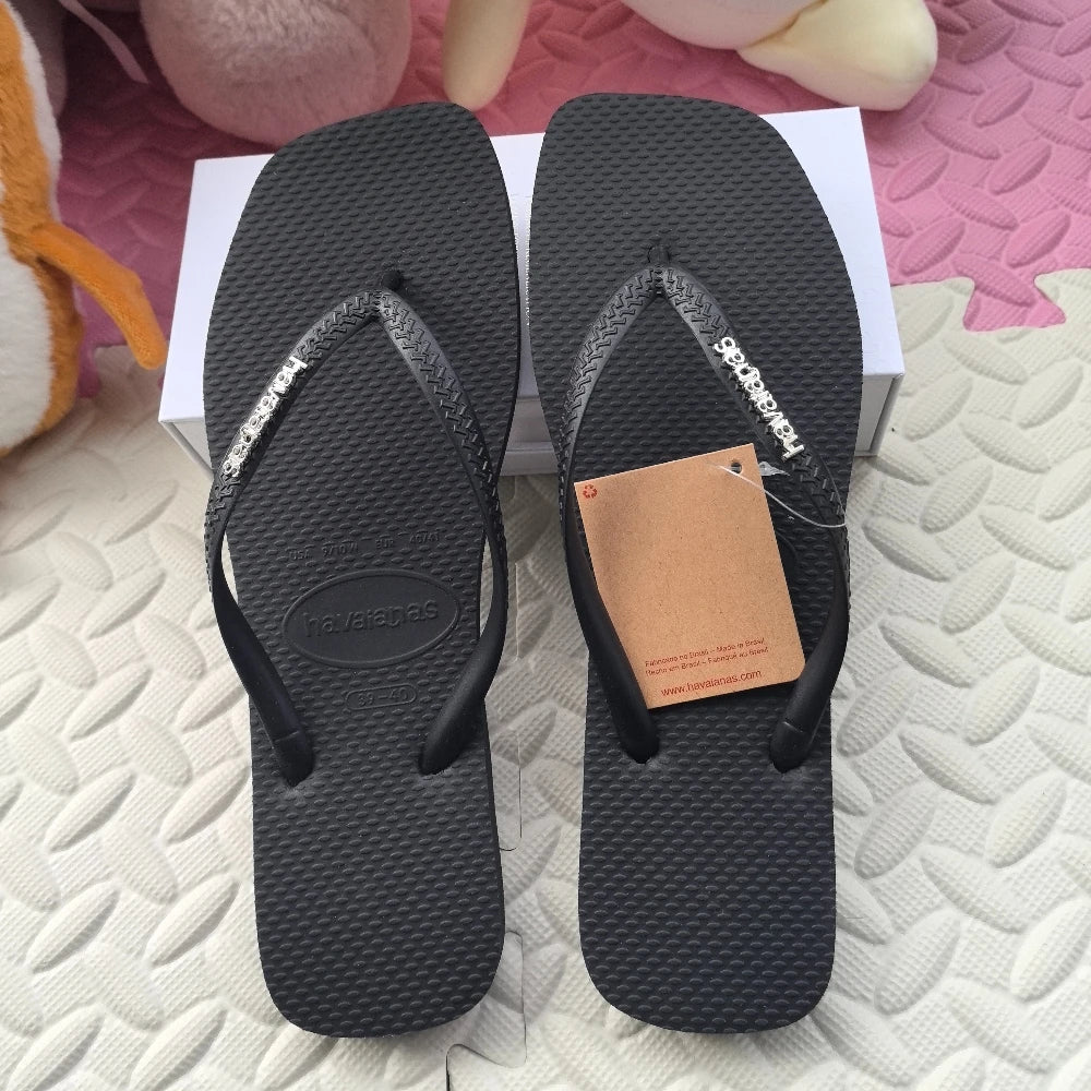 2026 Rubber Flip Flops - Soft Comfortable Anti-Slip Travel Slippers for Indoor and Outdoor Wear