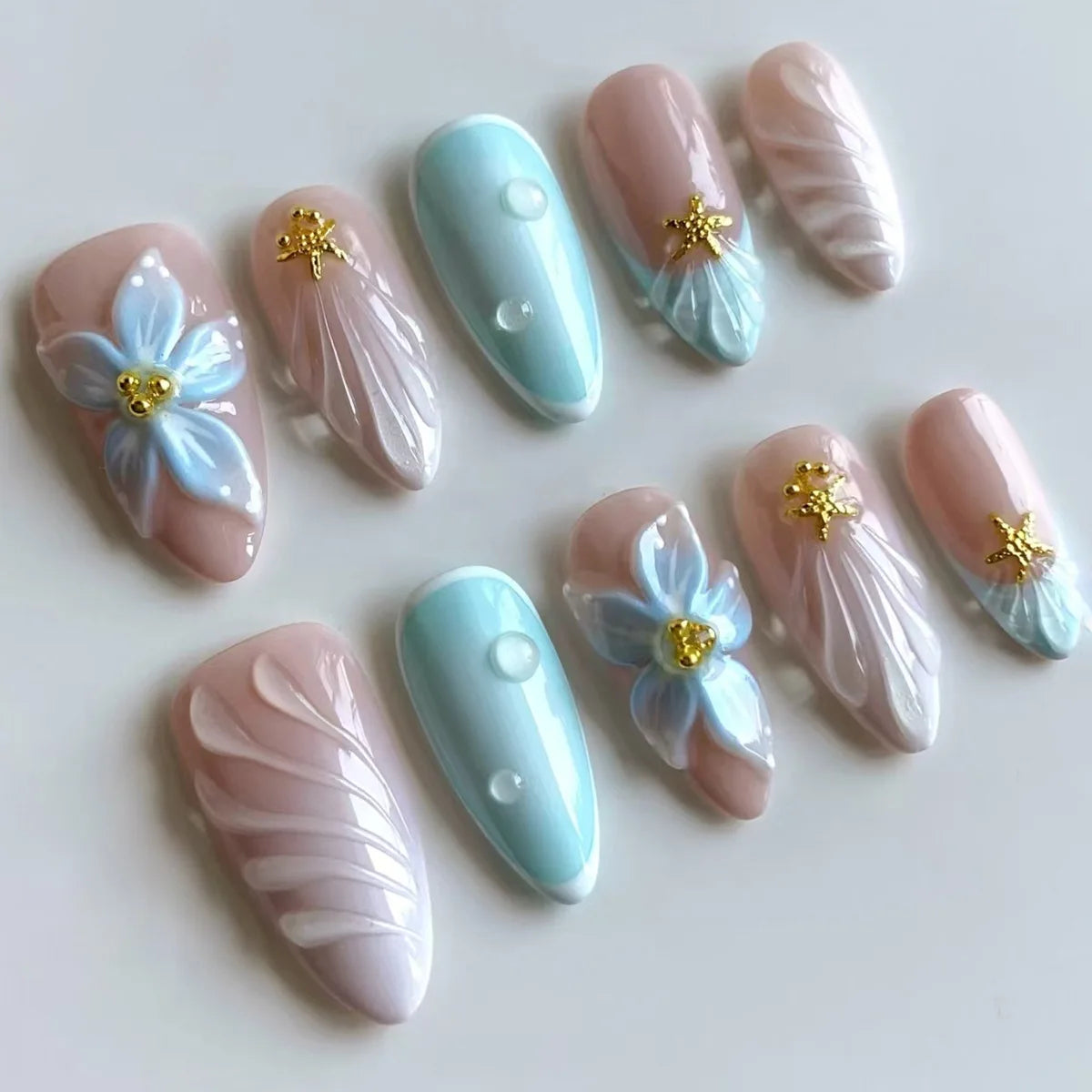 24PCS Strawberry Bow Press On Nails - Red Short Almond Pearl Starlight Floral False Nail Art Tips