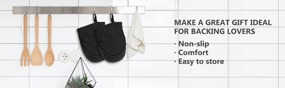 Short Silicone Oven Mitts – High Heat Resistant 500℉ Kitchen Gloves with Non-Slip Grip & Hanging Loop (Black)