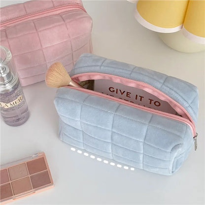 Solid Fur Cosmetic Storage Bag – Large Women’s Zipper Makeup Organizer Handbag, Stationery & Travel Toiletry Case