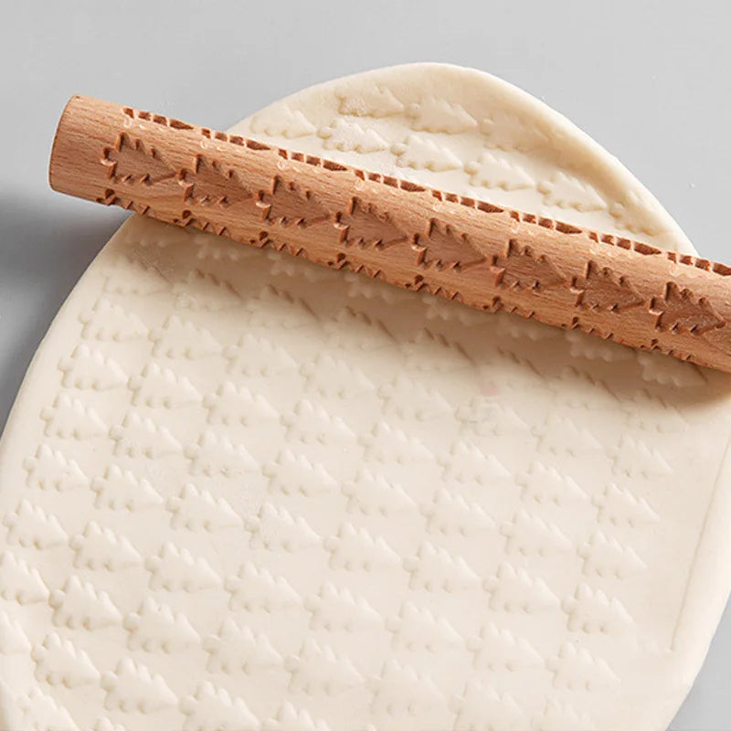 3D Embossed Pottery Rolling Pin - Wooden Hand Pressure Roller for Baking, Pie, and Cookie Making, Handmade Kitchen Tools
