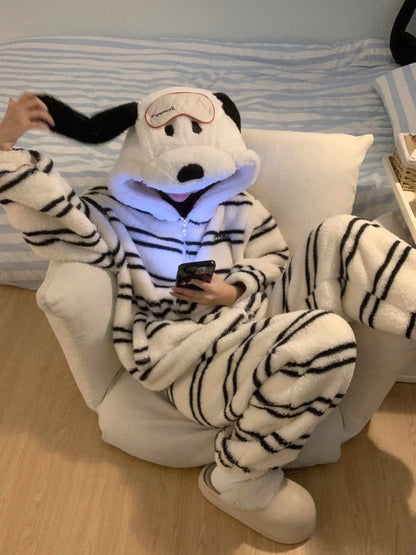 Halloween Snoopy Flannel Pajamas – Hooded Kawaii Anime Cartoon Pajamas for Kids & Adults, Cozy Autumn Homewear