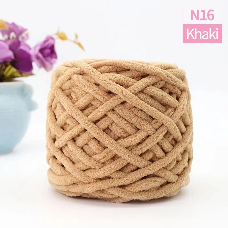 QJH Chunky Blanket Yarn – Luxury Thick Polyester Jumbo Knitting & Crochet Yarn for Blankets & Pillows, 100g Ball
