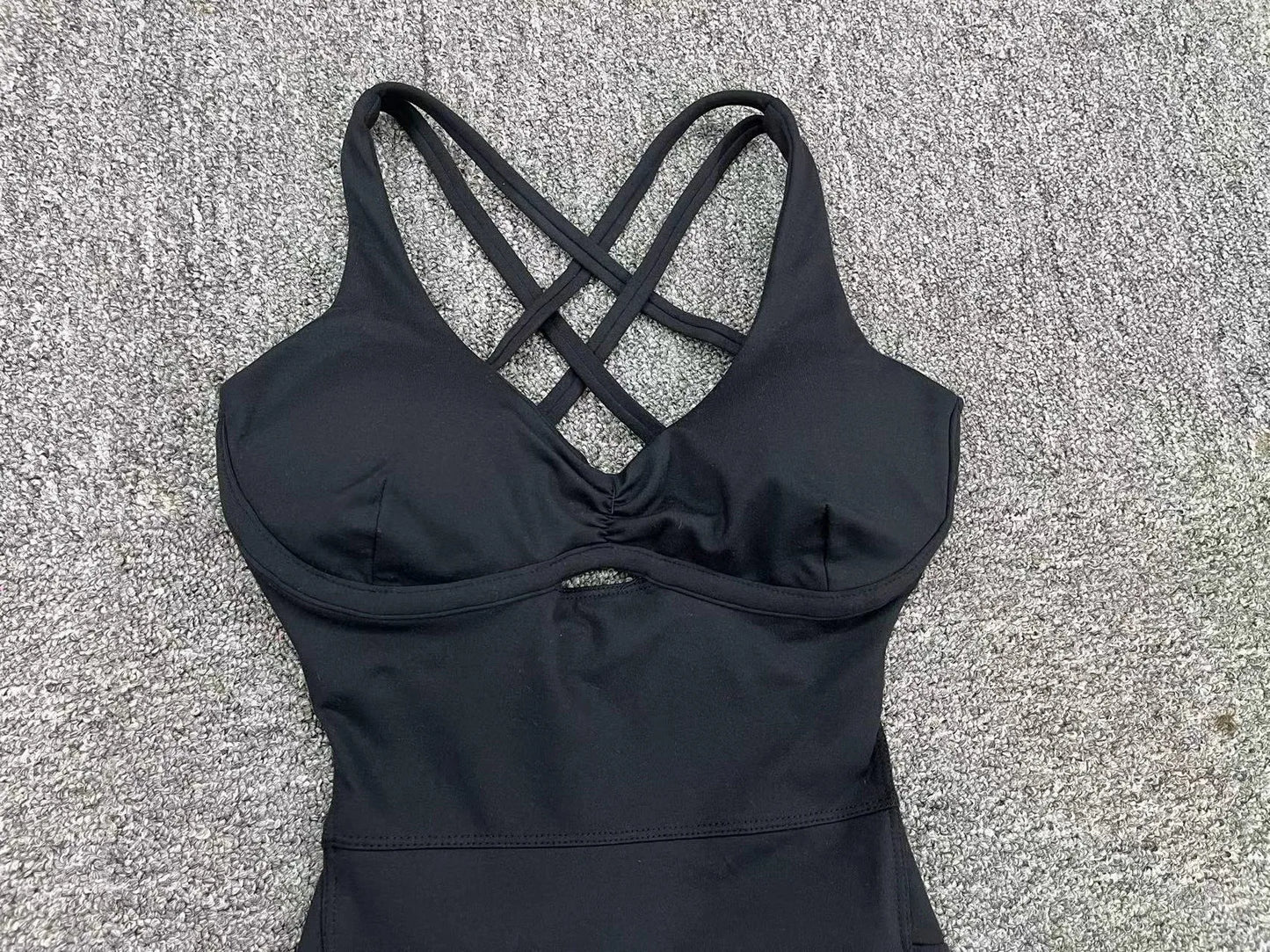 Women’s Black Sporty Jumpsuit – 2025 Workout Yoga Gym Set with Push-Up Fitness Overalls