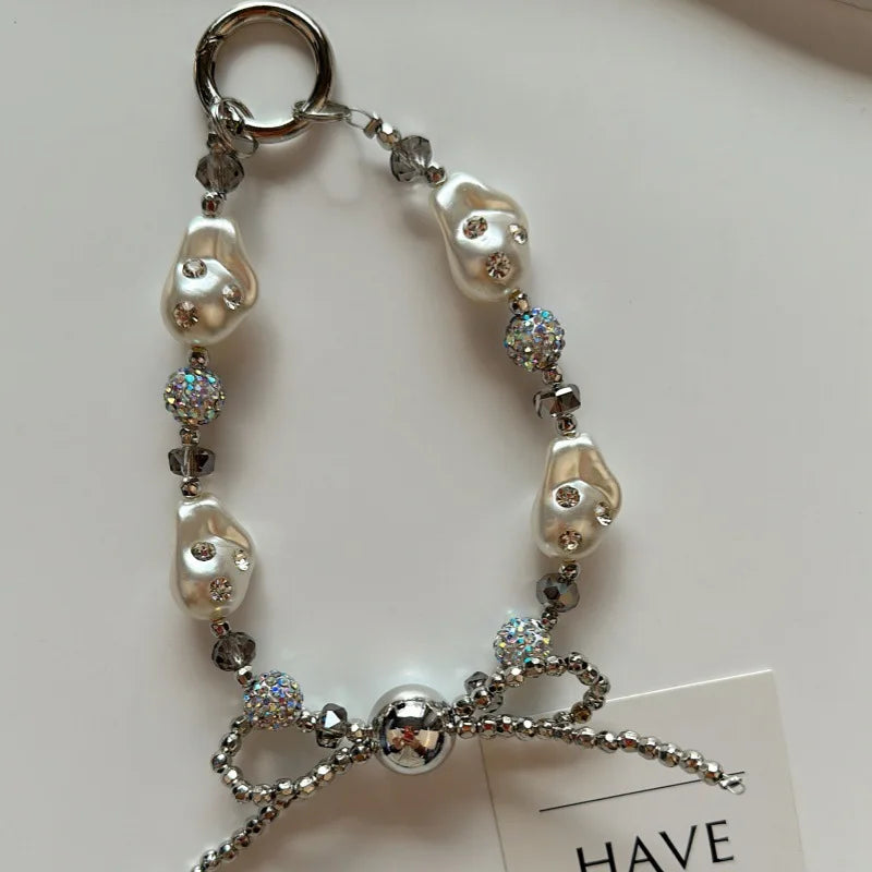 Luxury Pearl & Crystal Bead Keychain – Rhinestone Lanyard for iPhone, Samsung, Universal Accessories, Anti-Lost Jewelry Pendant