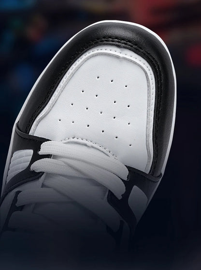 Four-Wheel Roller Shoes for Boys & Girls – Casual Outdoor Sports Sneakers with Pulleys, Slide & Shrink School Walking Shoes