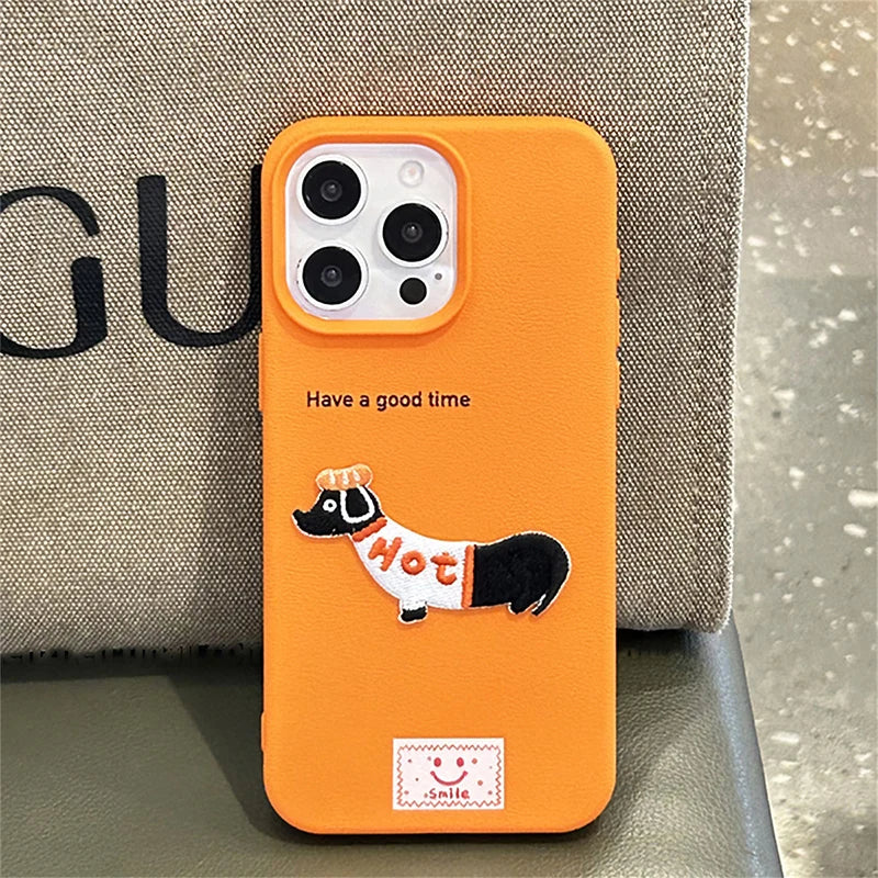 Cute Cartoon Dachshund iPhone Case – Litchi Texture Cover for iPhone 11–17 Pro/Pro Max/Plus/XS Max/XR