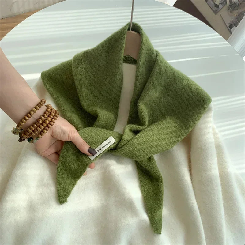 Women’s Wool Triangle Scarf – British Korean Knitted Headscarf & Warm Multi-Functional Wrap