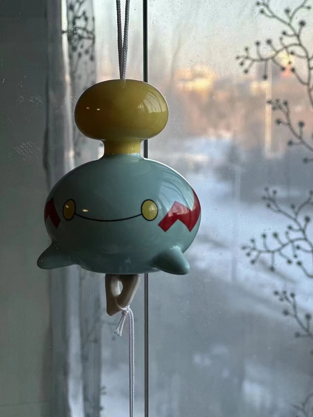 Anime Pokémon Chimecho Figure – Ceramic Wind Bell Pendant, Cute Home & Bedroom Decoration, Children’s Christmas & Birthday Gift