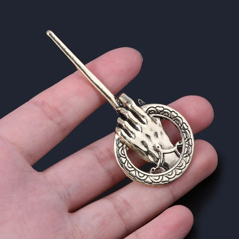 Hand of the King Brooch Badge – Song of Ice & Fire Inspired Vintage Punk Finger Fist Pin Jewelry for Men & Women Cosplay Fan Gift