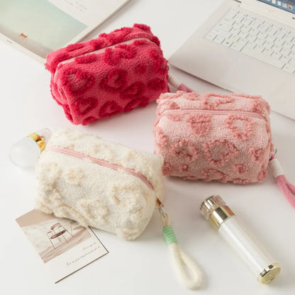 Ins Sweet Plush Makeup Bag – Large Capacity Cute Cosmetic & Toiletries Storage, Portable Travel Bag