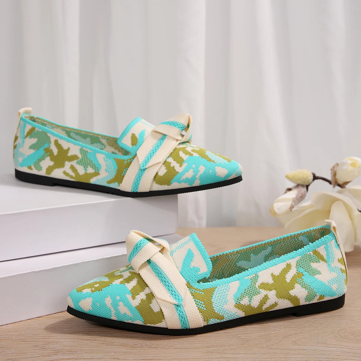 Women's Luxury Loafers Ballet Flats – Pointed Toe Slip-On Shoes with Low Heel, Barefoot Comfort & Butterfly Design