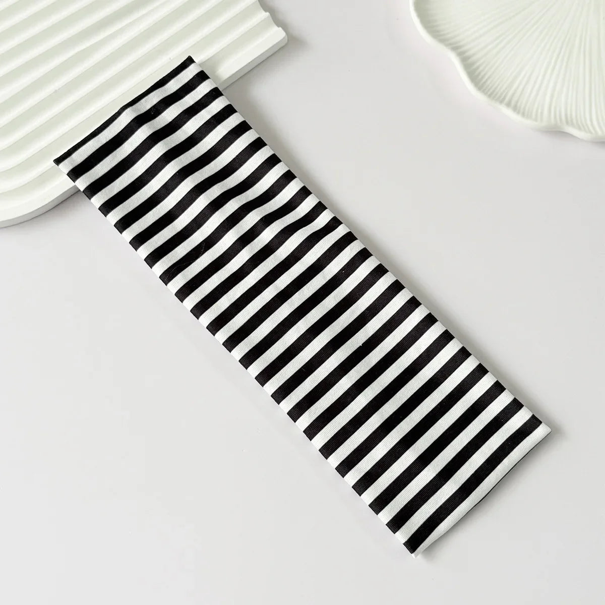 Retro Polka Dot Button Headband - Y2K French Style Cute Sweet Hair Accessory