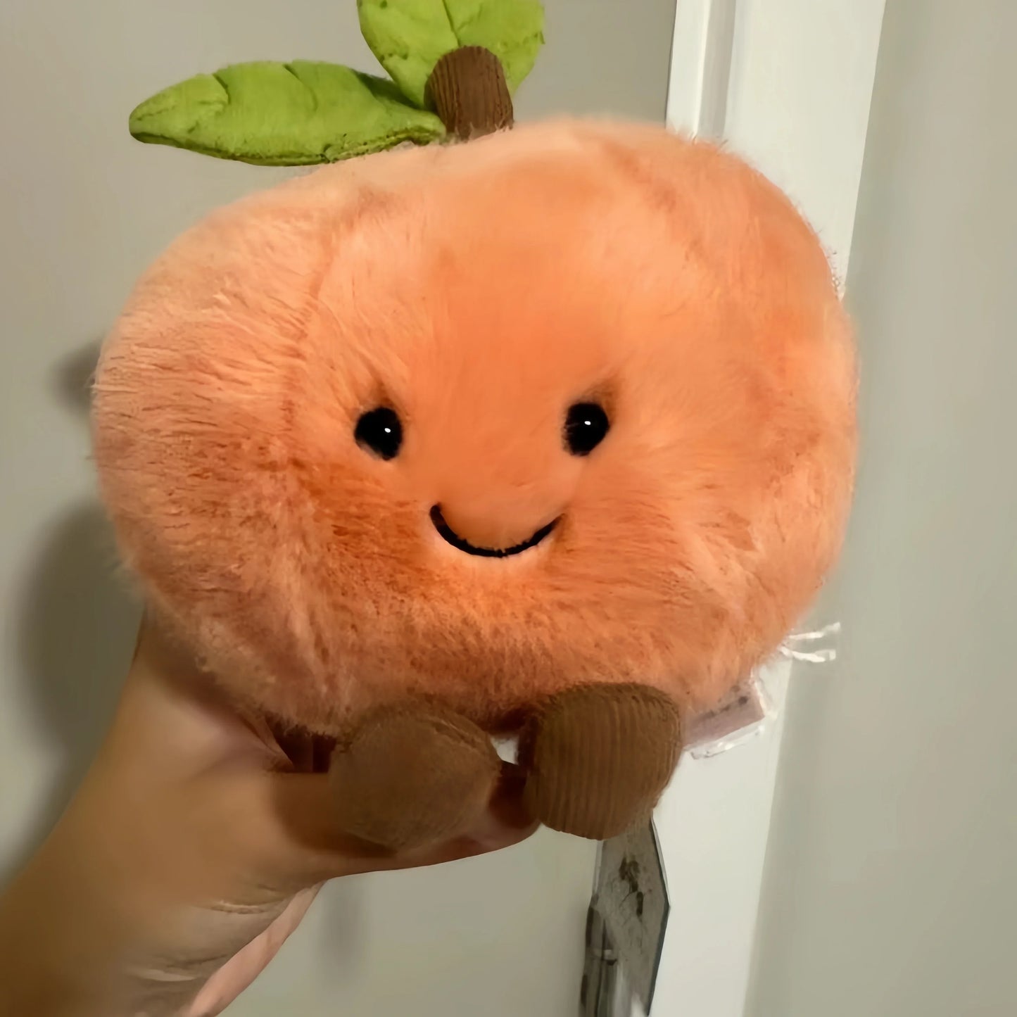 Kawaii Peach with Legs Doll – Smiling Face Fruit Cosplay Cushion, Sofa Decor, Perfect for Kids' Birthday Gifts