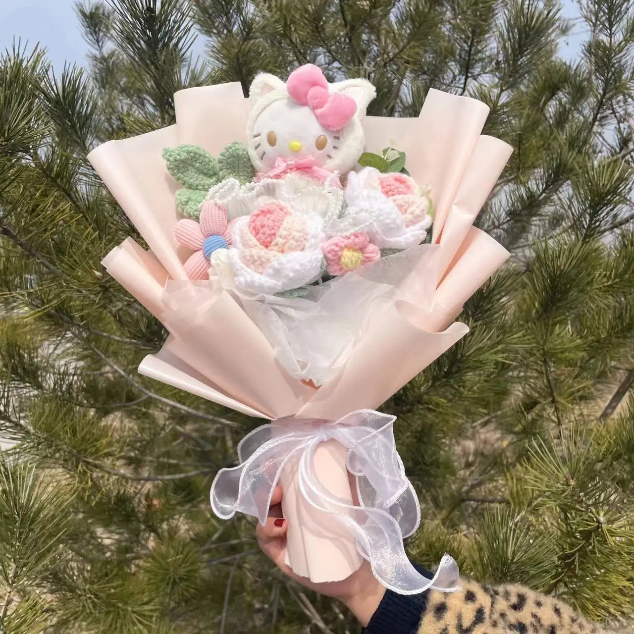 Kawaii Hello Kitty Cat Dolls with Artificial Flowers – Creative Sanrio Bouquet for Christmas, Valentine’s & Birthday Graduation Gifts