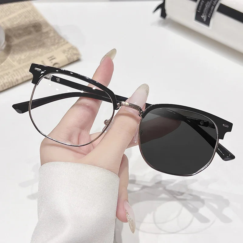 Vintage Photochromic Anti-Radiation Eyeglasses for Men & Women – Fashion Eyebrow Frame Glasses